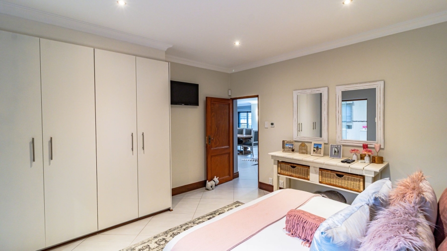 5 Bedroom Property for Sale in Oranjeville Free State